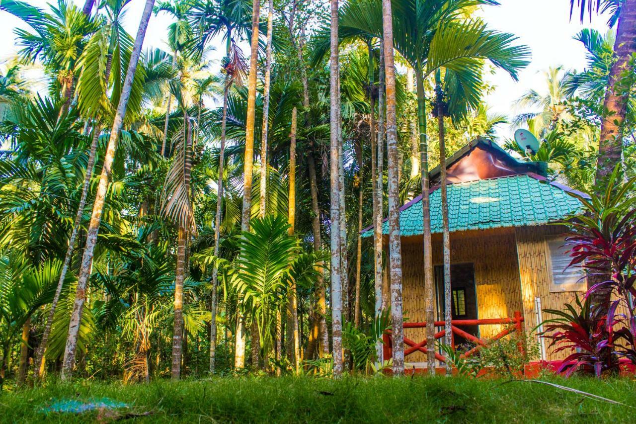 Maitreya Beach Resort Diveāgar Buitenkant foto